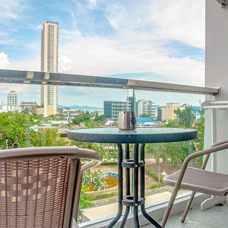 Ht9 Hotel Jomtien Beach Extérieur photo