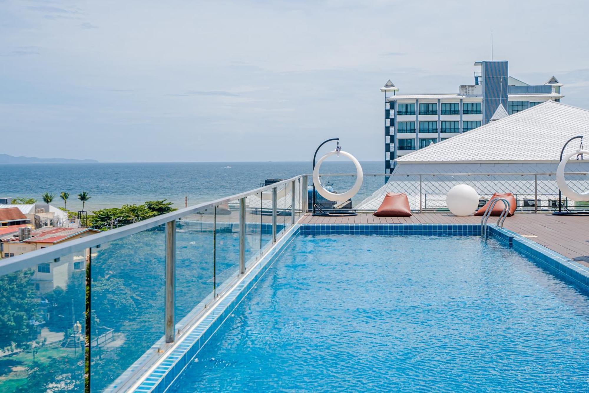 Ht9 Hotel Jomtien Beach Extérieur photo