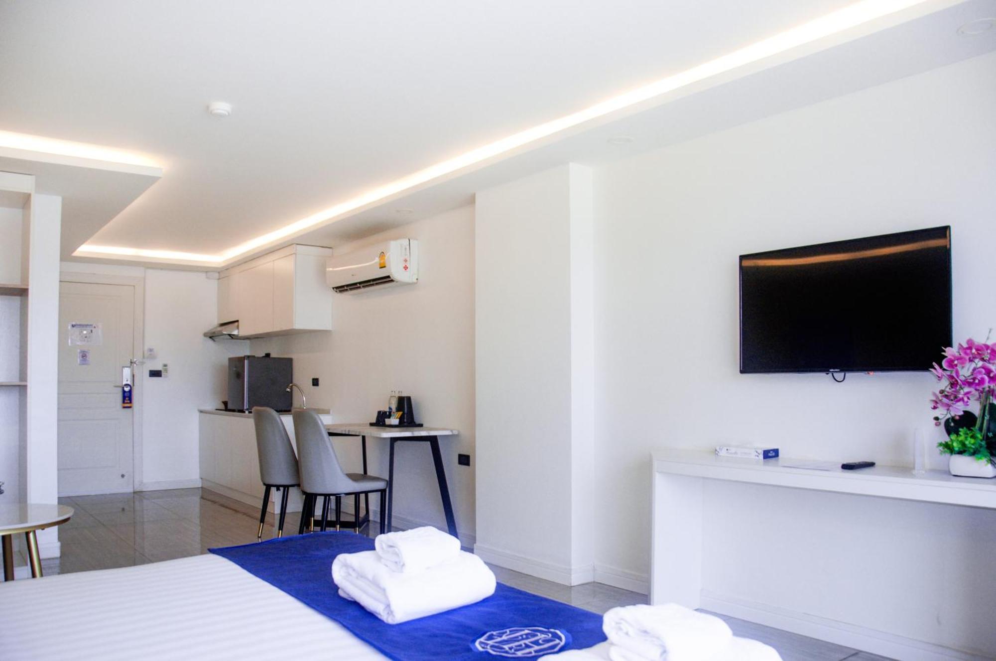 Ht9 Hotel Jomtien Beach Extérieur photo