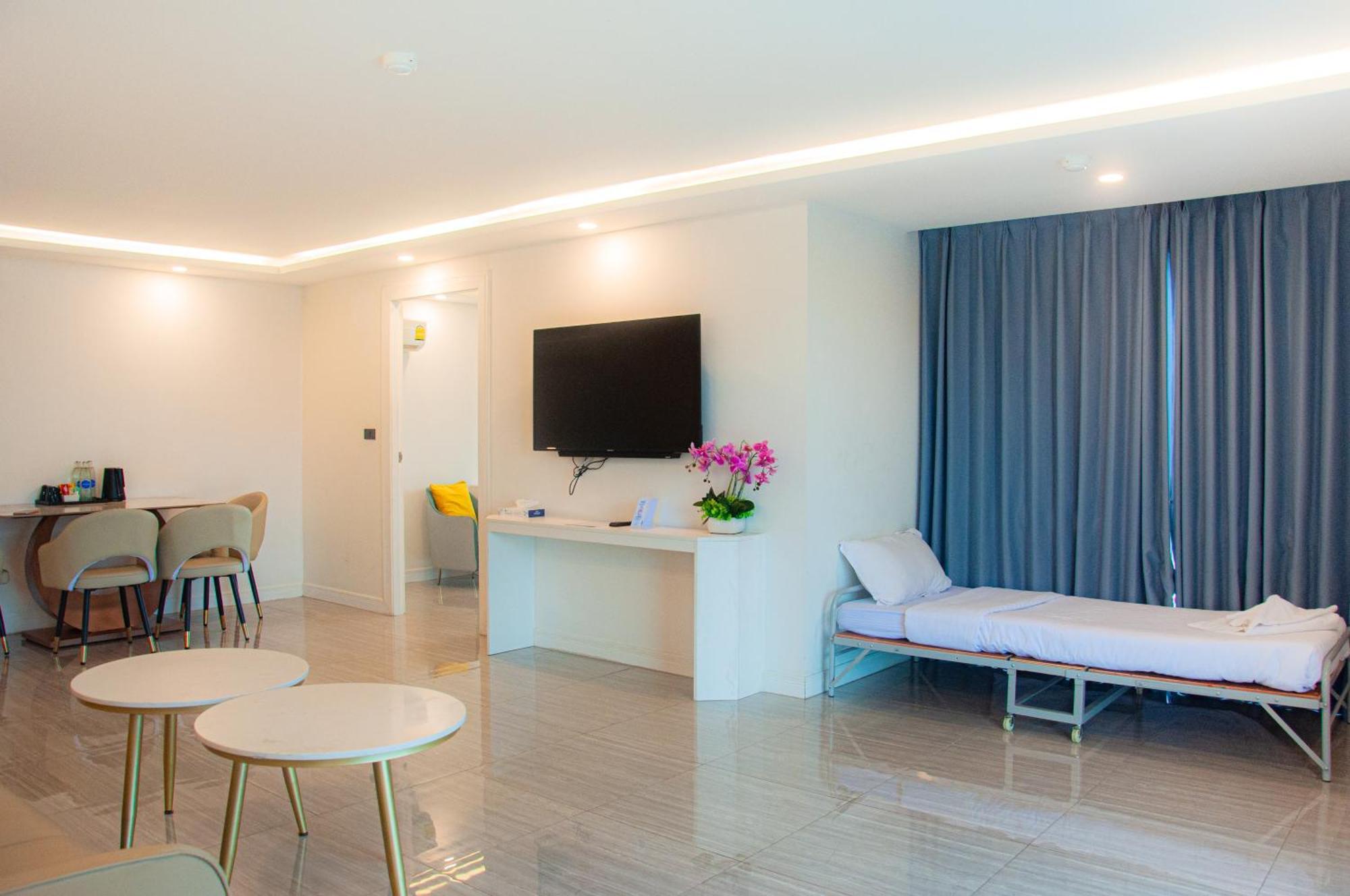 Ht9 Hotel Jomtien Beach Extérieur photo
