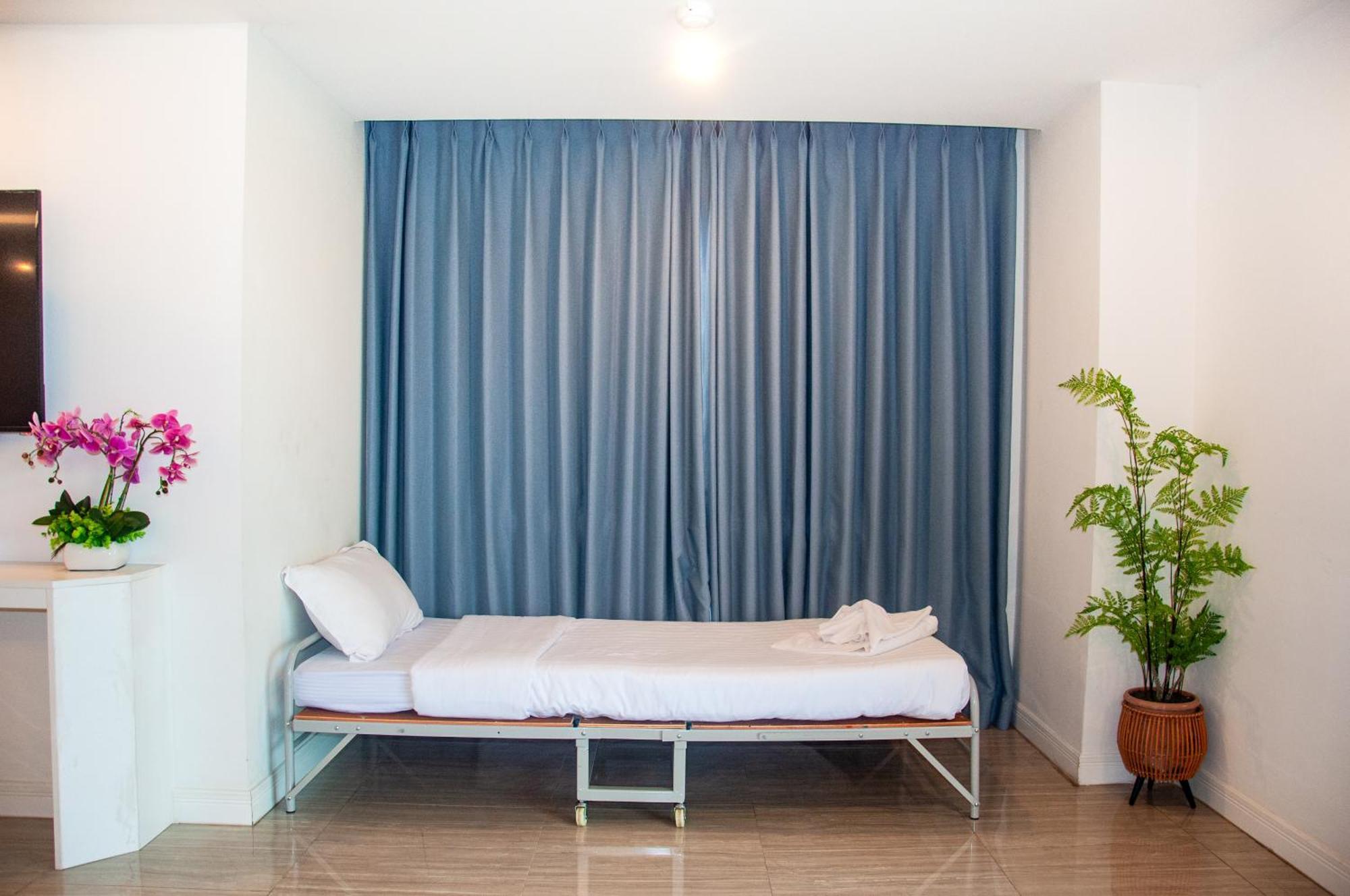 Ht9 Hotel Jomtien Beach Extérieur photo