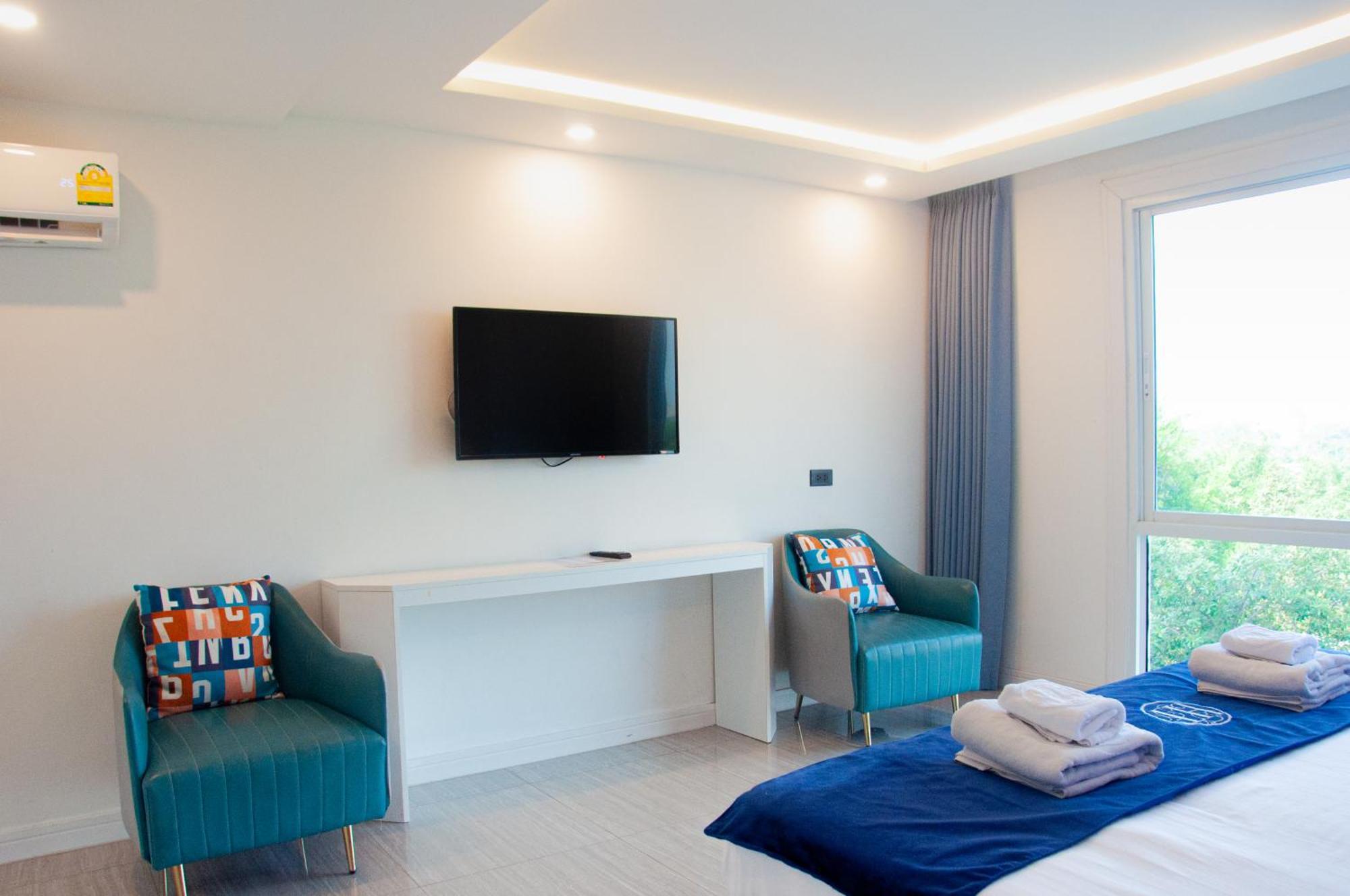 Ht9 Hotel Jomtien Beach Extérieur photo